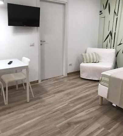 Appartamento Il Torchio Lecco Luaran gambar